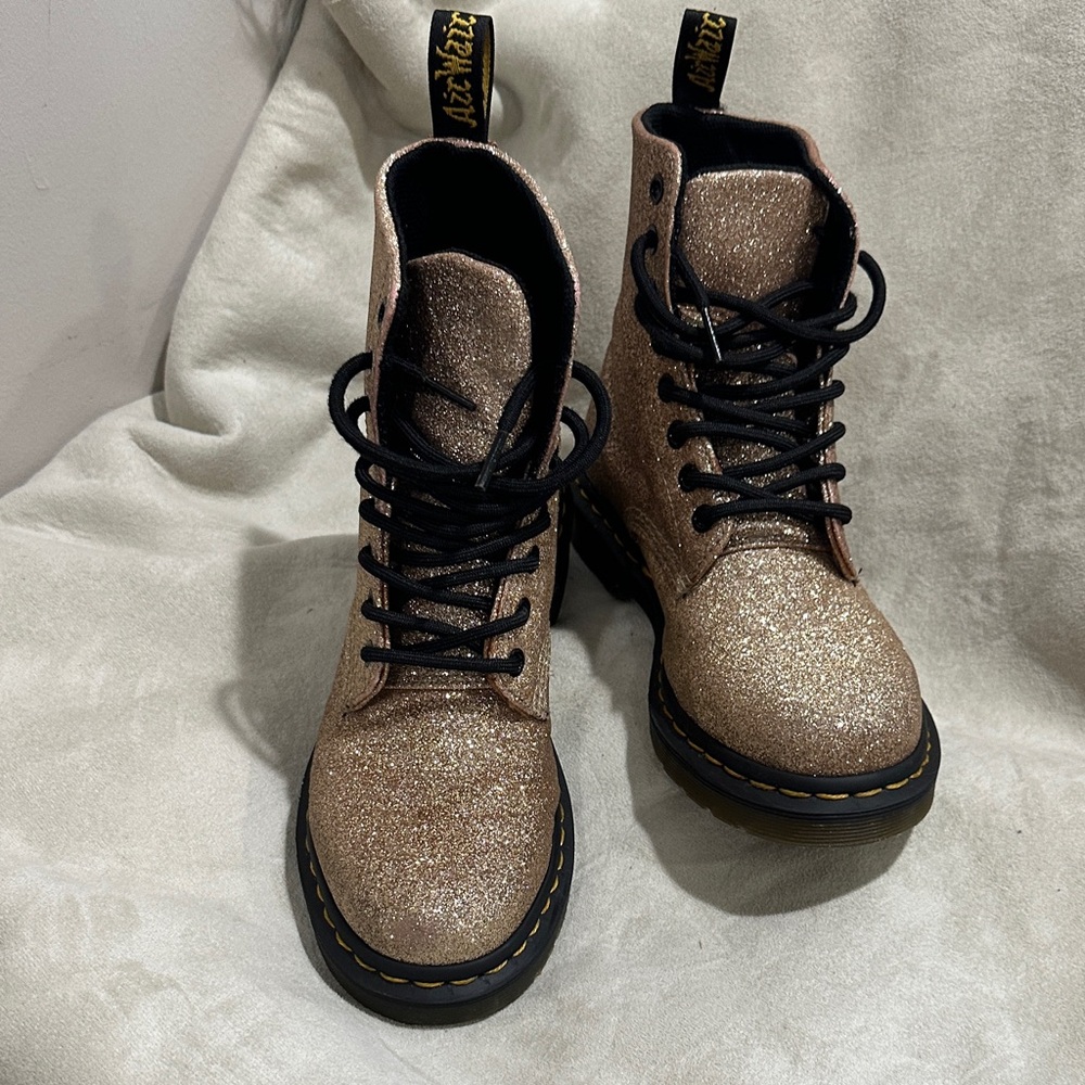 Dr. Martens 1460 Pascal Glitter Gold Combat Boots Us7 - Picture 15 of 16